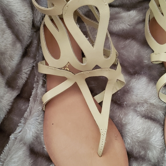 Gladiator Sandals with Zipper back - Picture 2 of 4